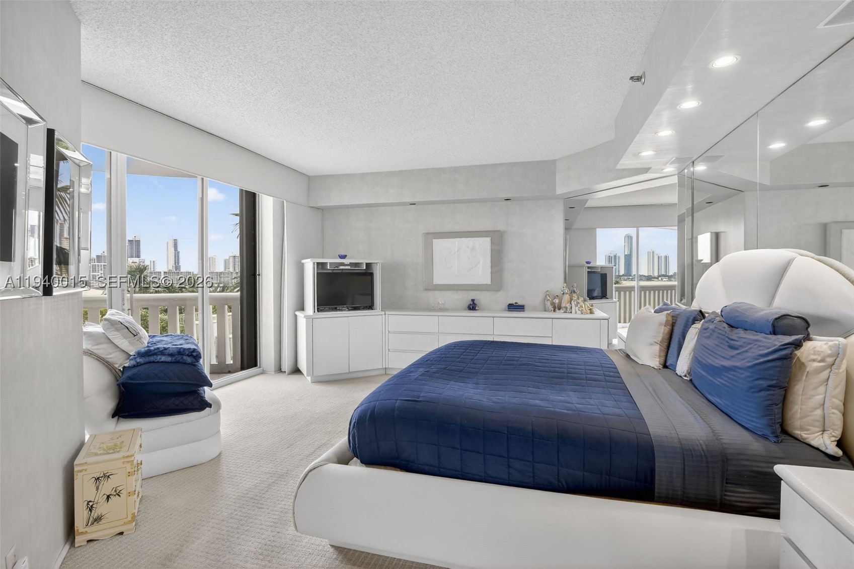 3000 Island Blvd #502, Aventura FL 33160