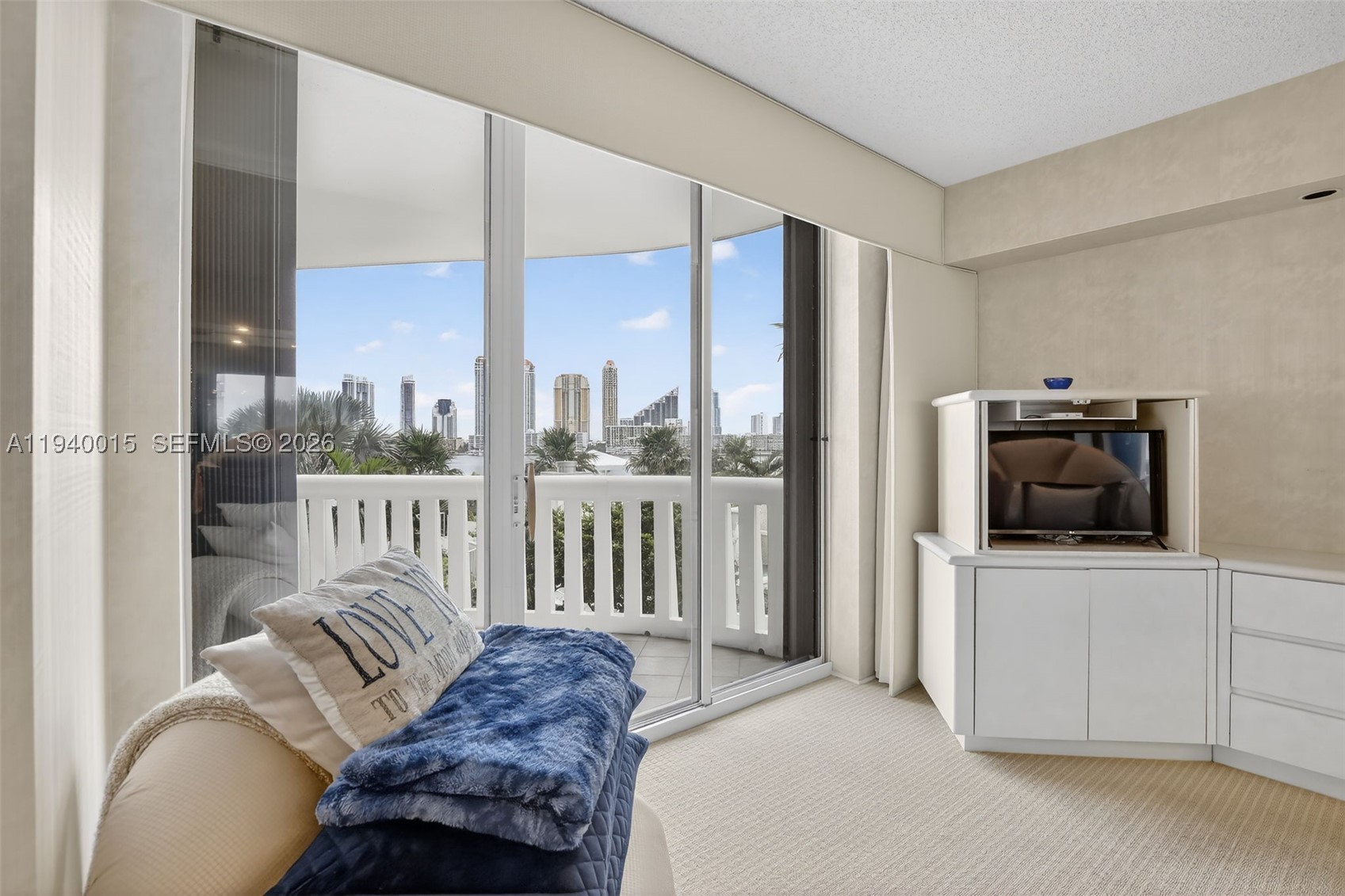 3000 Island Blvd #502, Aventura FL 33160