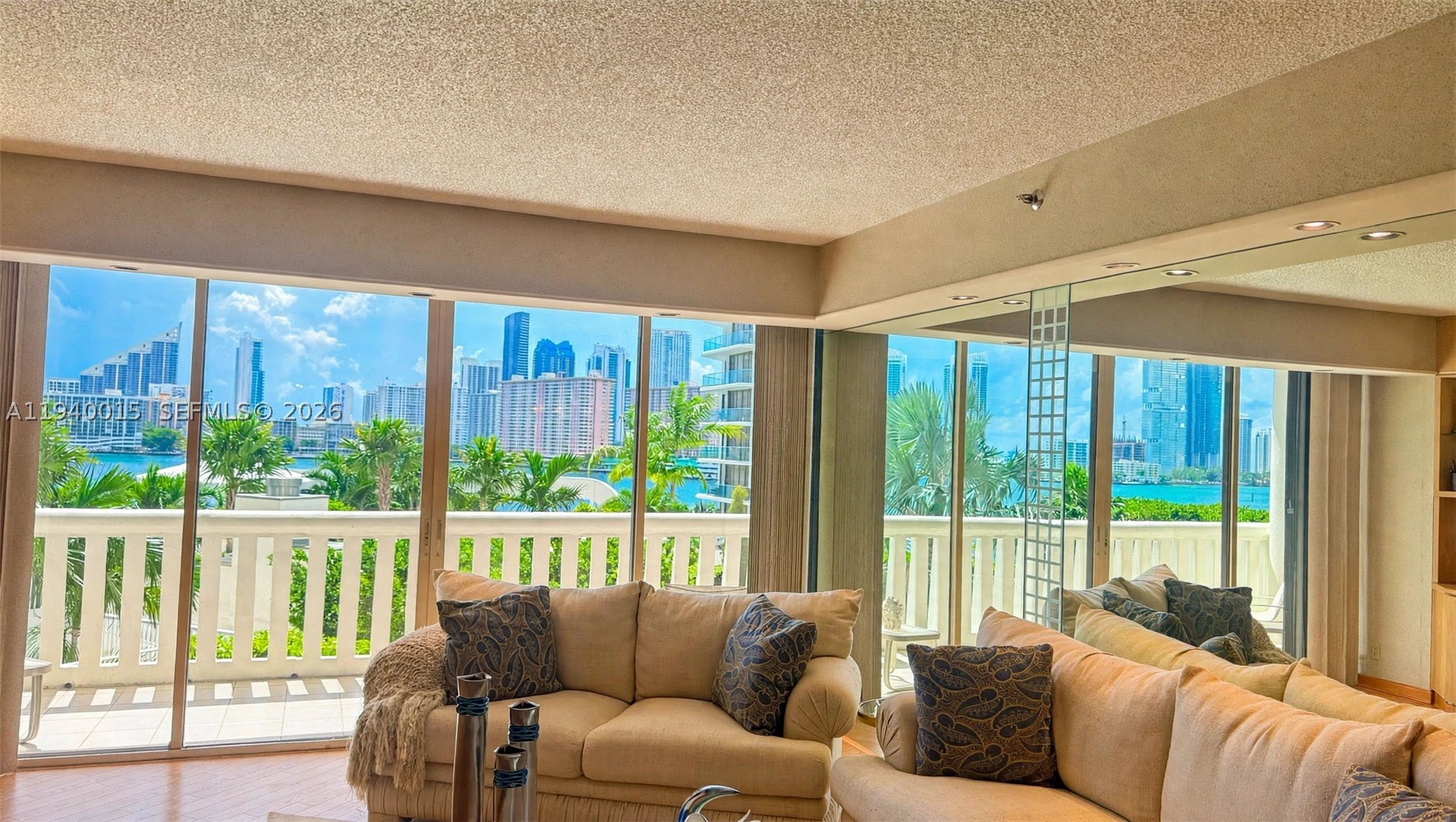 3000 Island Blvd #502, Aventura FL 33160