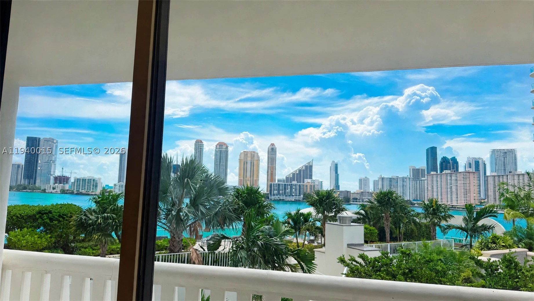 3000 Island Blvd #502, Aventura FL 33160
