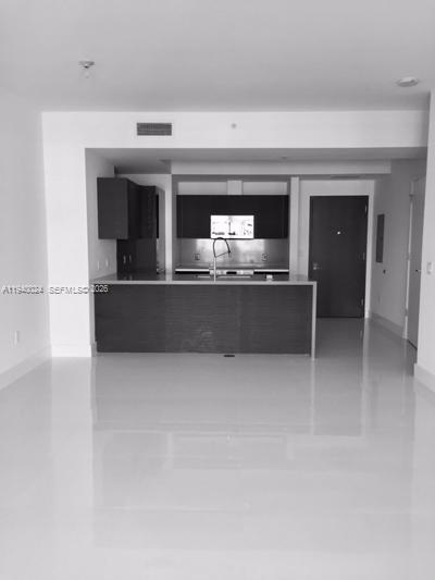1080 Brickell Ave #2704, Miami FL 33131