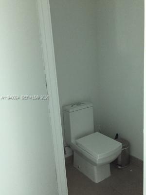 1080 Brickell Ave #2704, Miami FL 33131