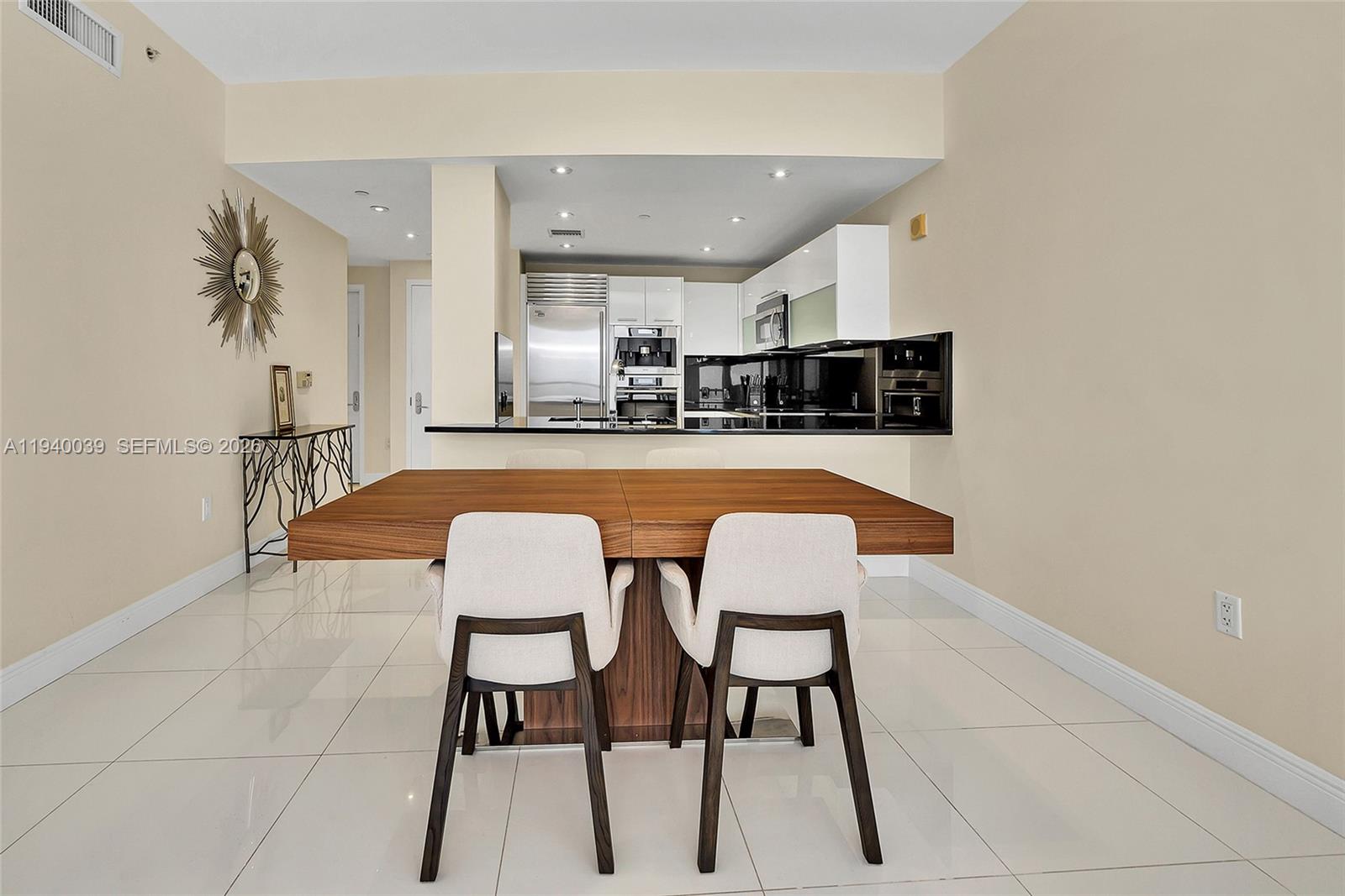 17121 Collins Ave #2106, Sunny Isles Beach FL 33160
