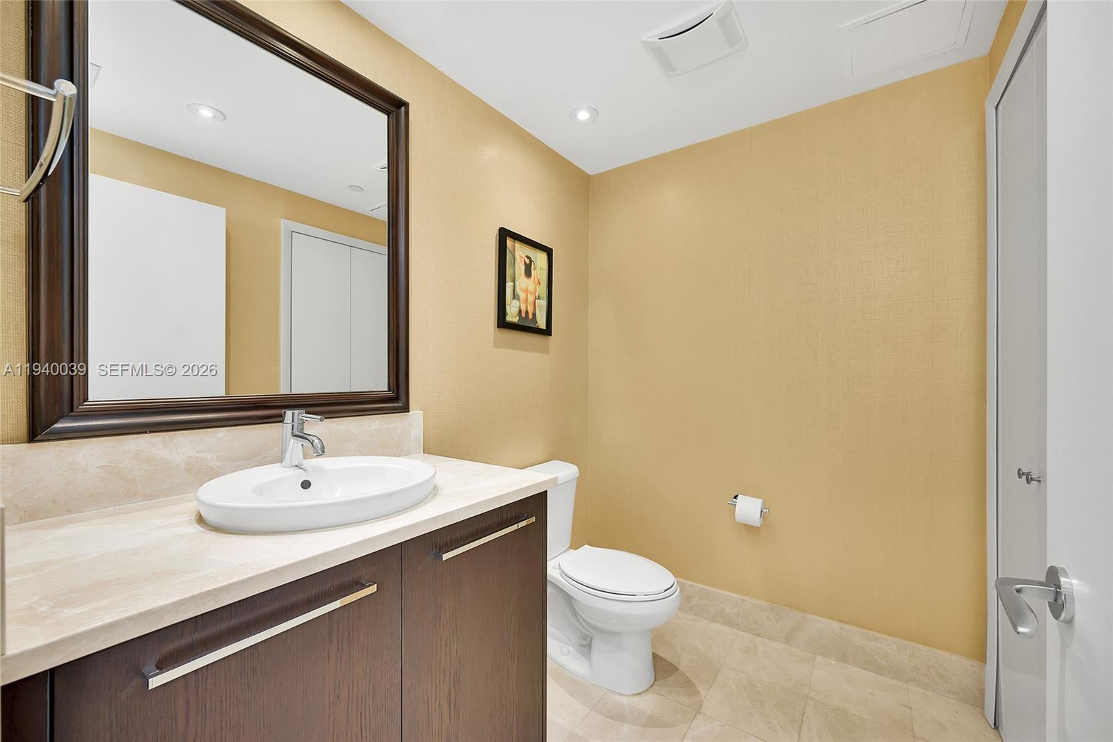 17121 Collins Ave #2106, Sunny Isles Beach FL 33160