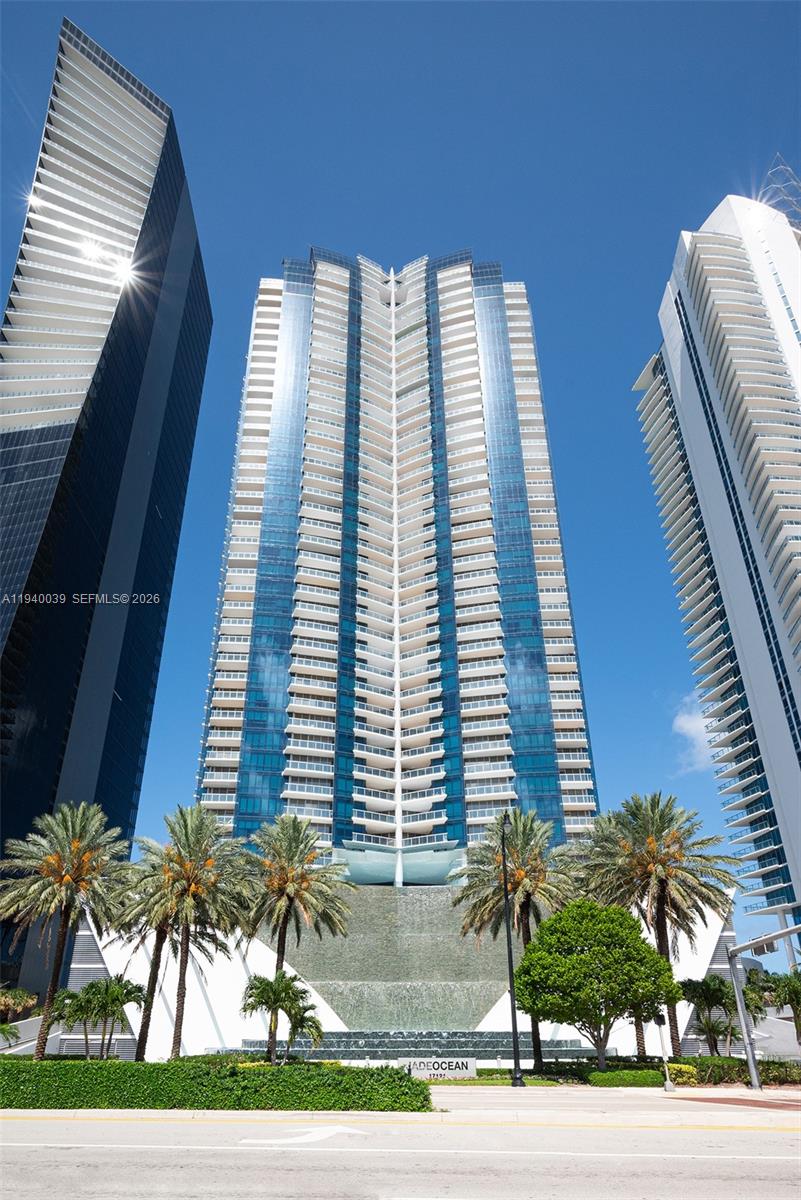 17121 Collins Ave #2106, Sunny Isles Beach FL 33160