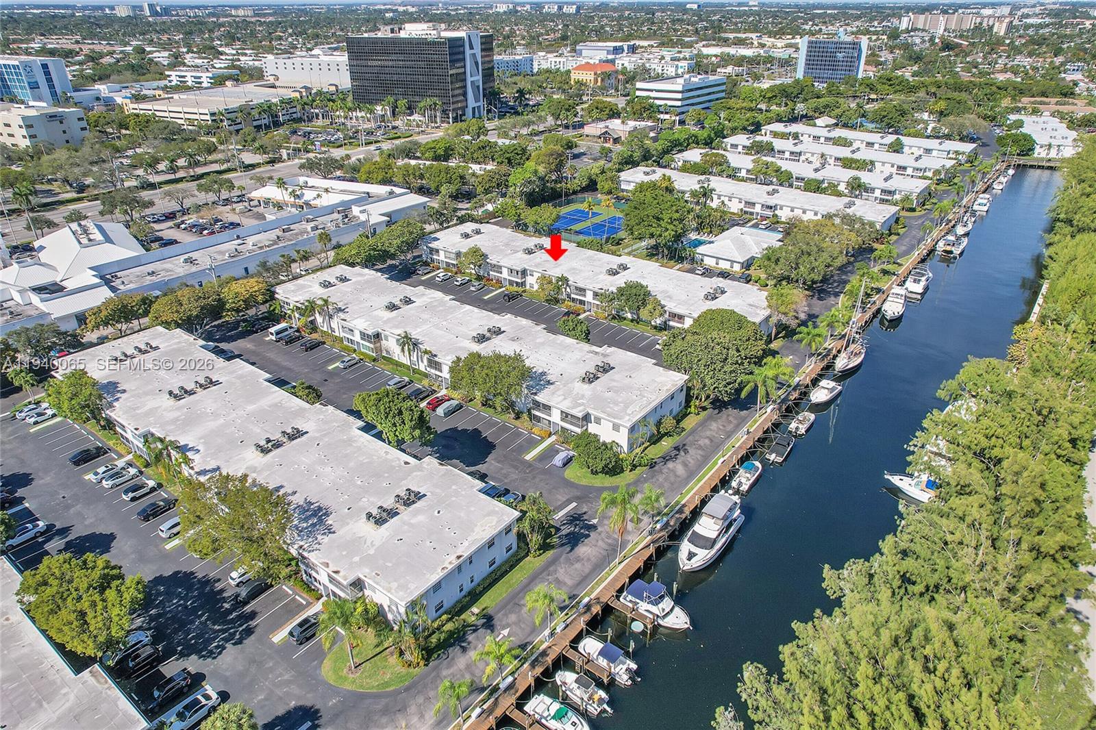 6261 Bay Club Dr #4, Fort Lauderdale FL 33308
