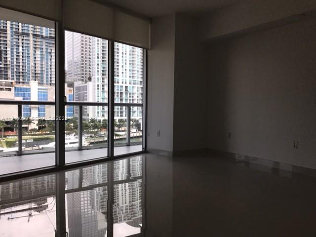 475 BRICKELL AV #812, Miami FL 33131