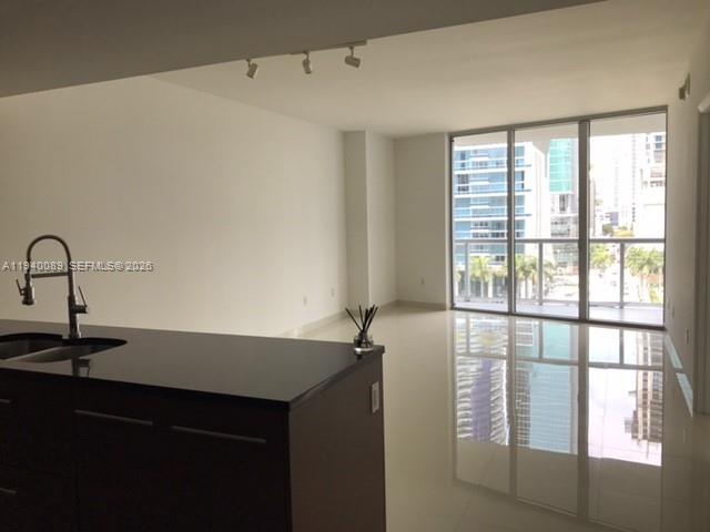 475 BRICKELL AV #812, Miami FL 33131