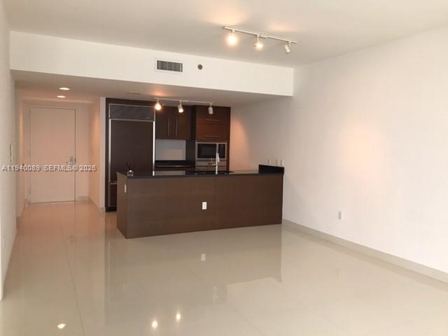 475 BRICKELL AV #812, Miami FL 33131