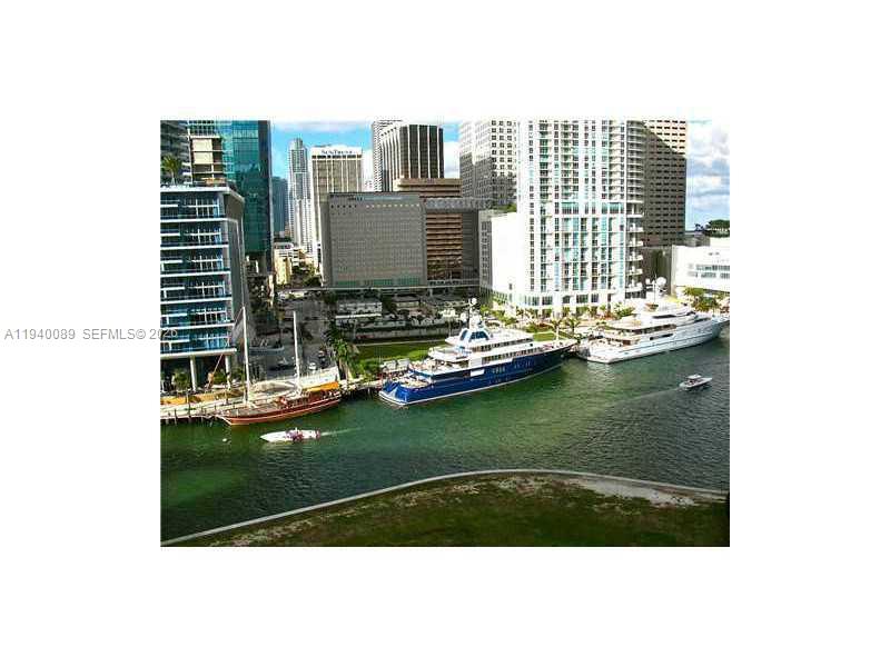 475 BRICKELL AV #812, Miami FL 33131