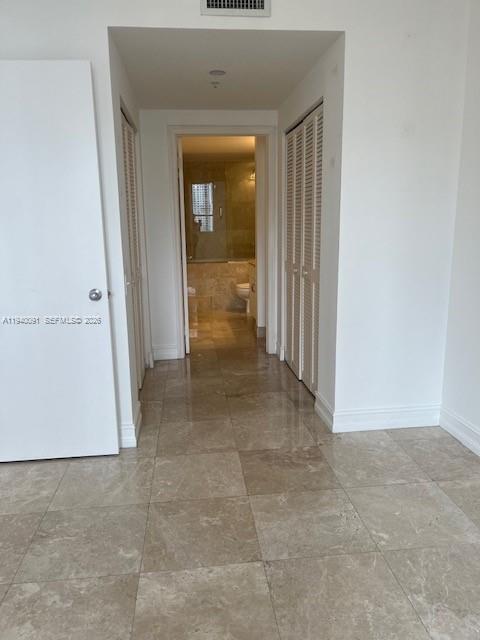 701 Brickell Key Blvd #1402, Miami FL 33131