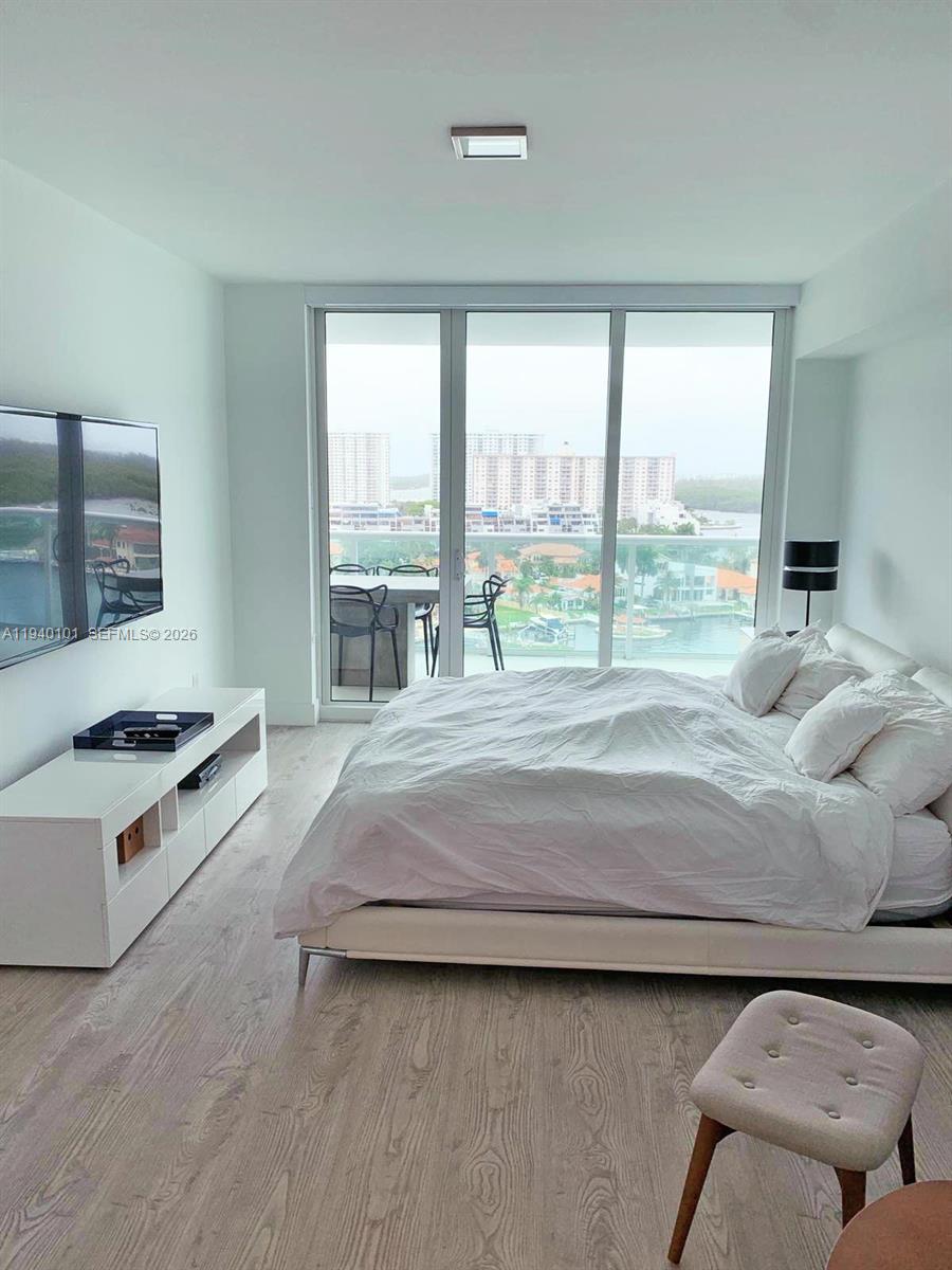 400 Sunny Isles Blvd #1120, Sunny Isles Beach FL 33160