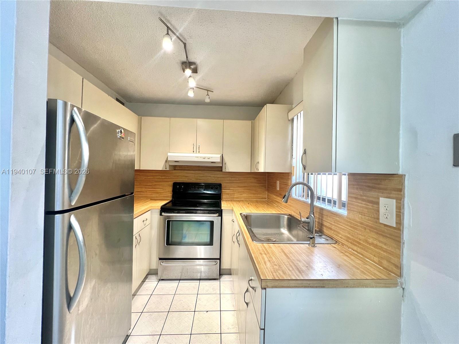 5930 W 25th Ct #103, Hialeah FL 33016