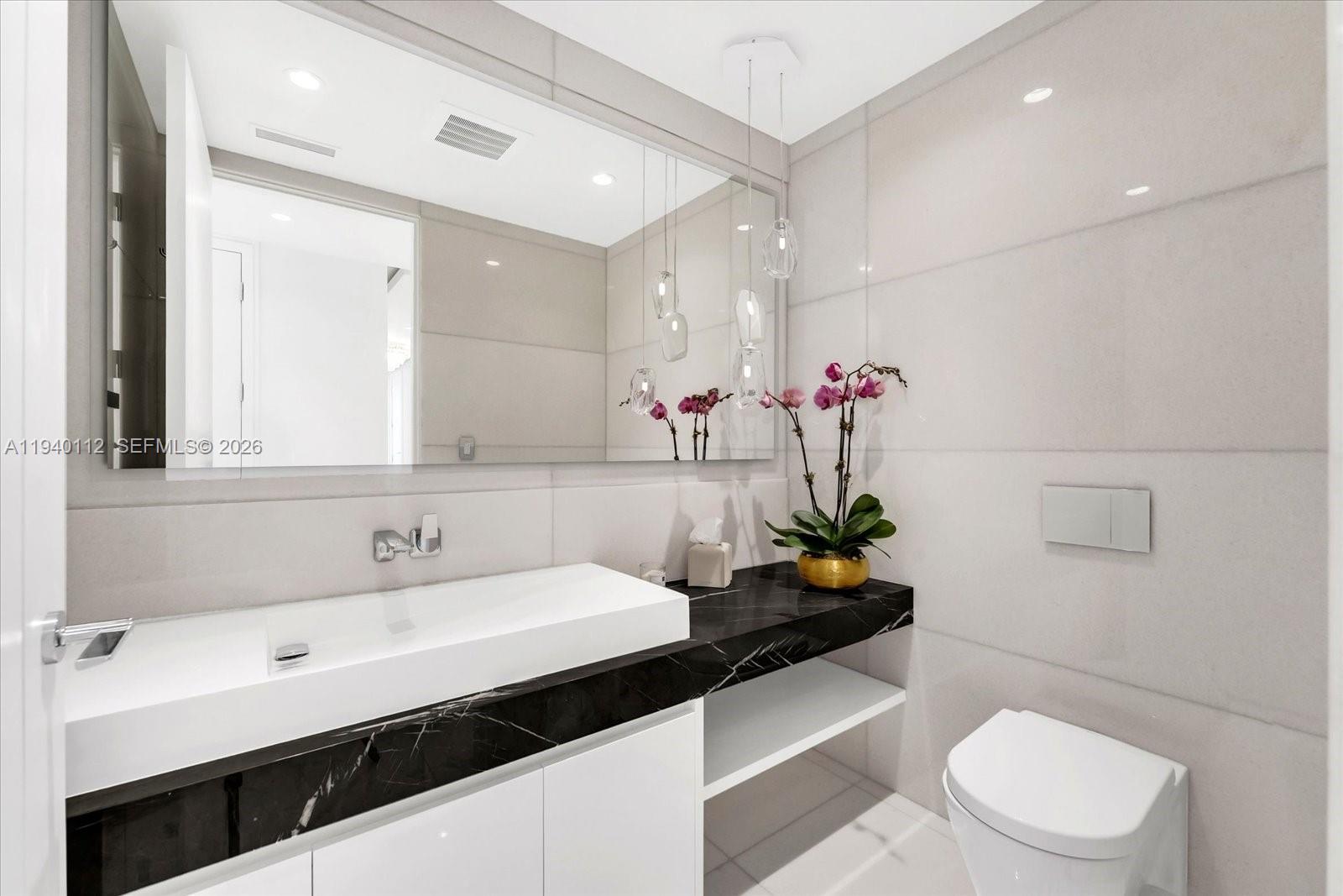 17975 Collins Ave #N-1902, Sunny Isles Beach FL 33160