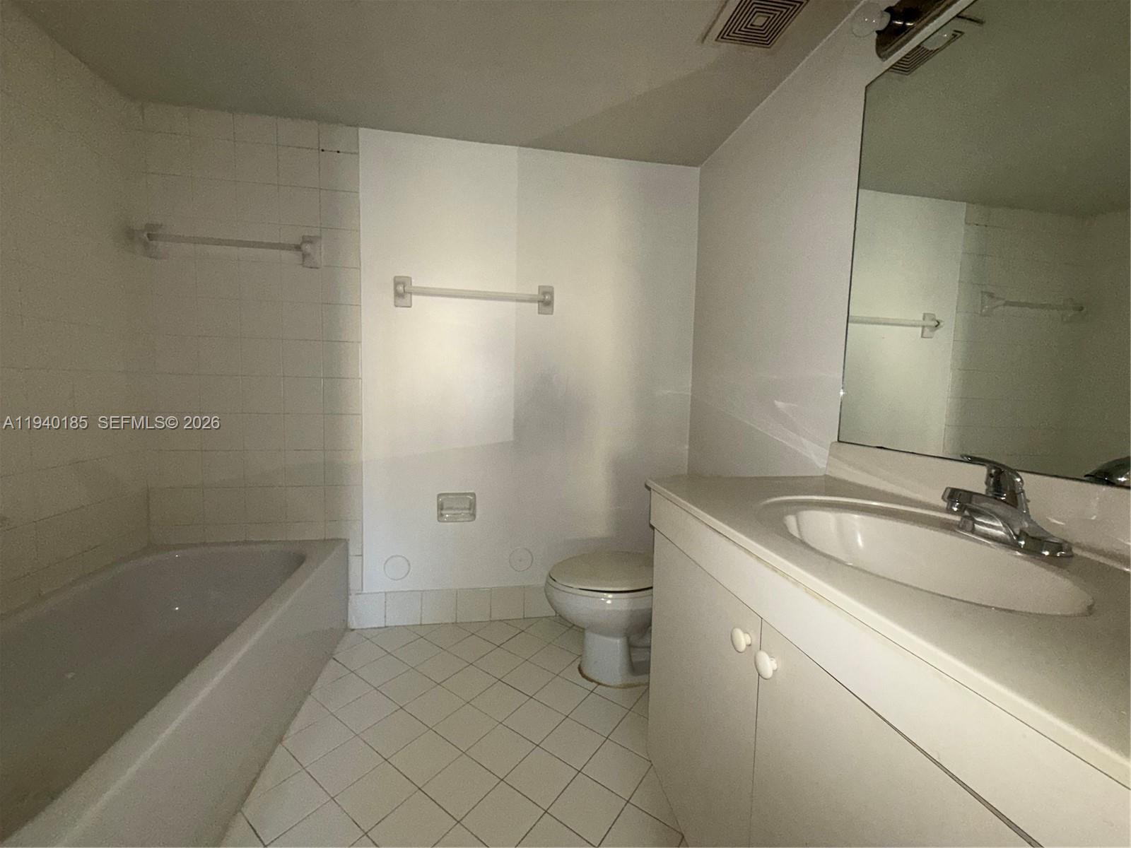 935 NE 33rd Terr #104, Homestead FL 33033