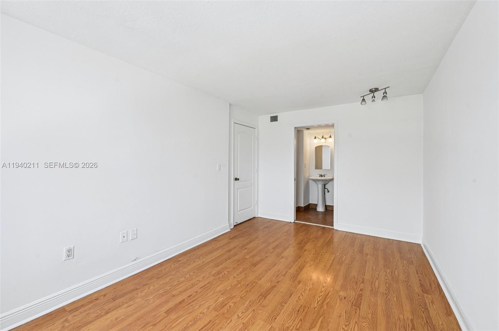 1740 NW N River Dr #614, Miami FL 33125