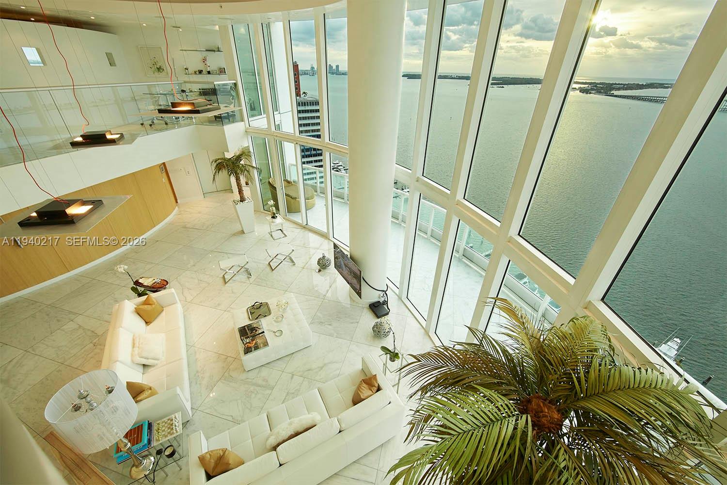 1643 Brickell Ave #2902, Miami FL 33129