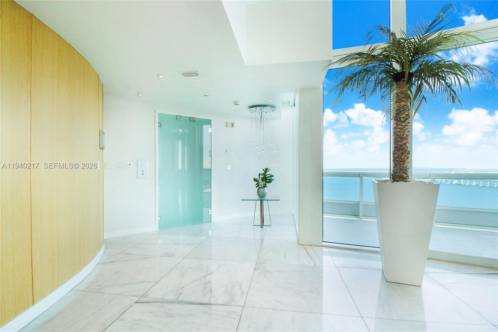 1643 Brickell Ave #2902, Miami FL 33129