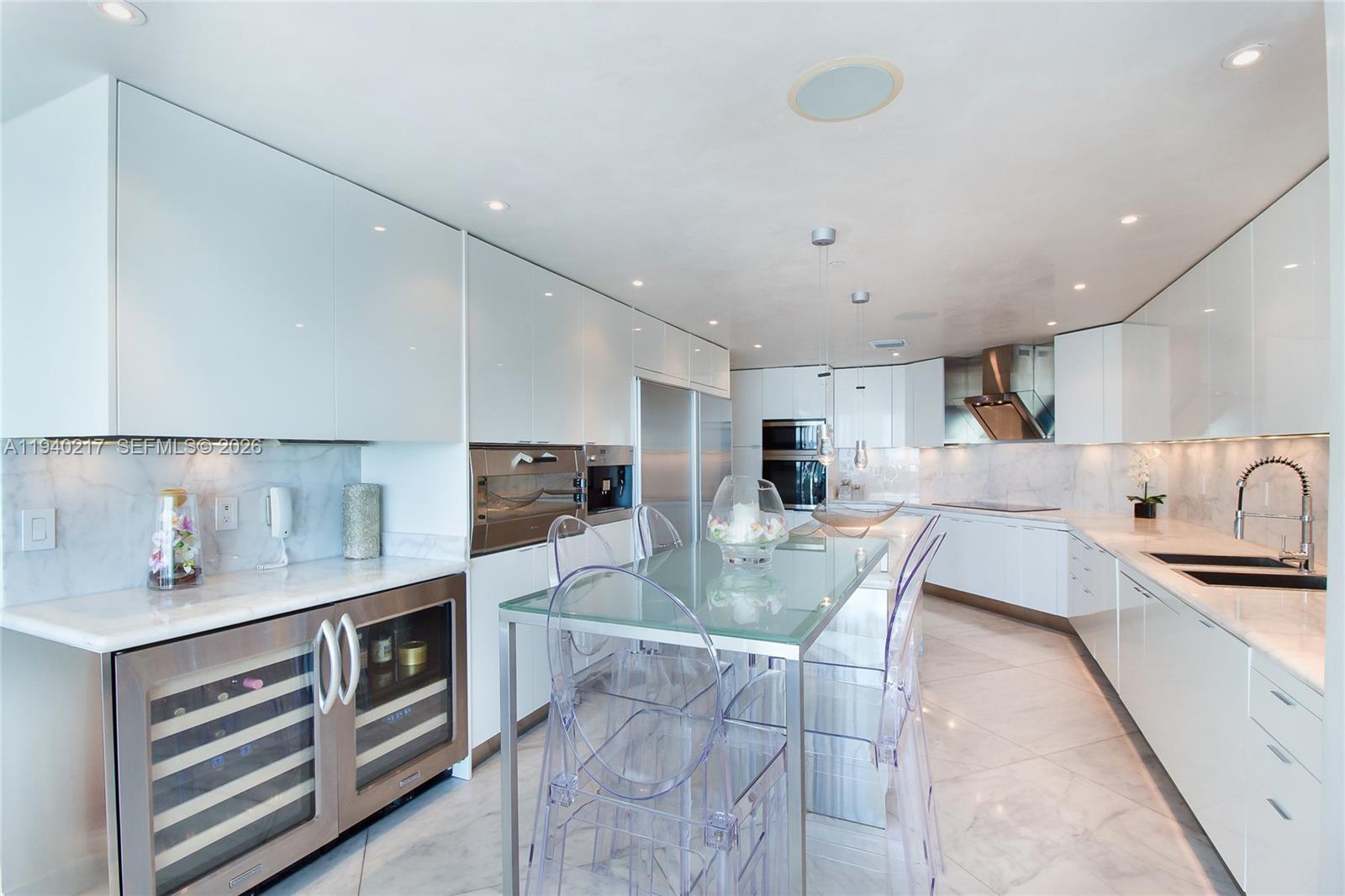 1643 Brickell Ave #2902, Miami FL 33129