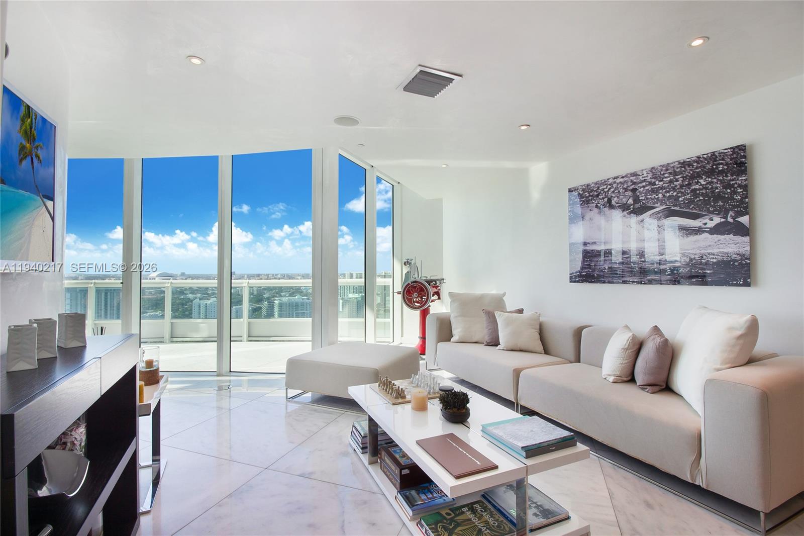 1643 Brickell Ave #2902, Miami FL 33129