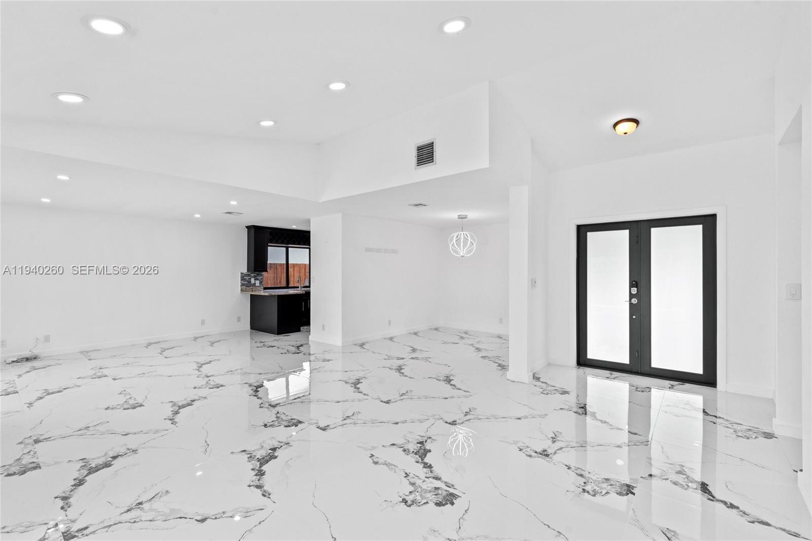 730 SW 95th Ter, Pembroke Pines FL 33025