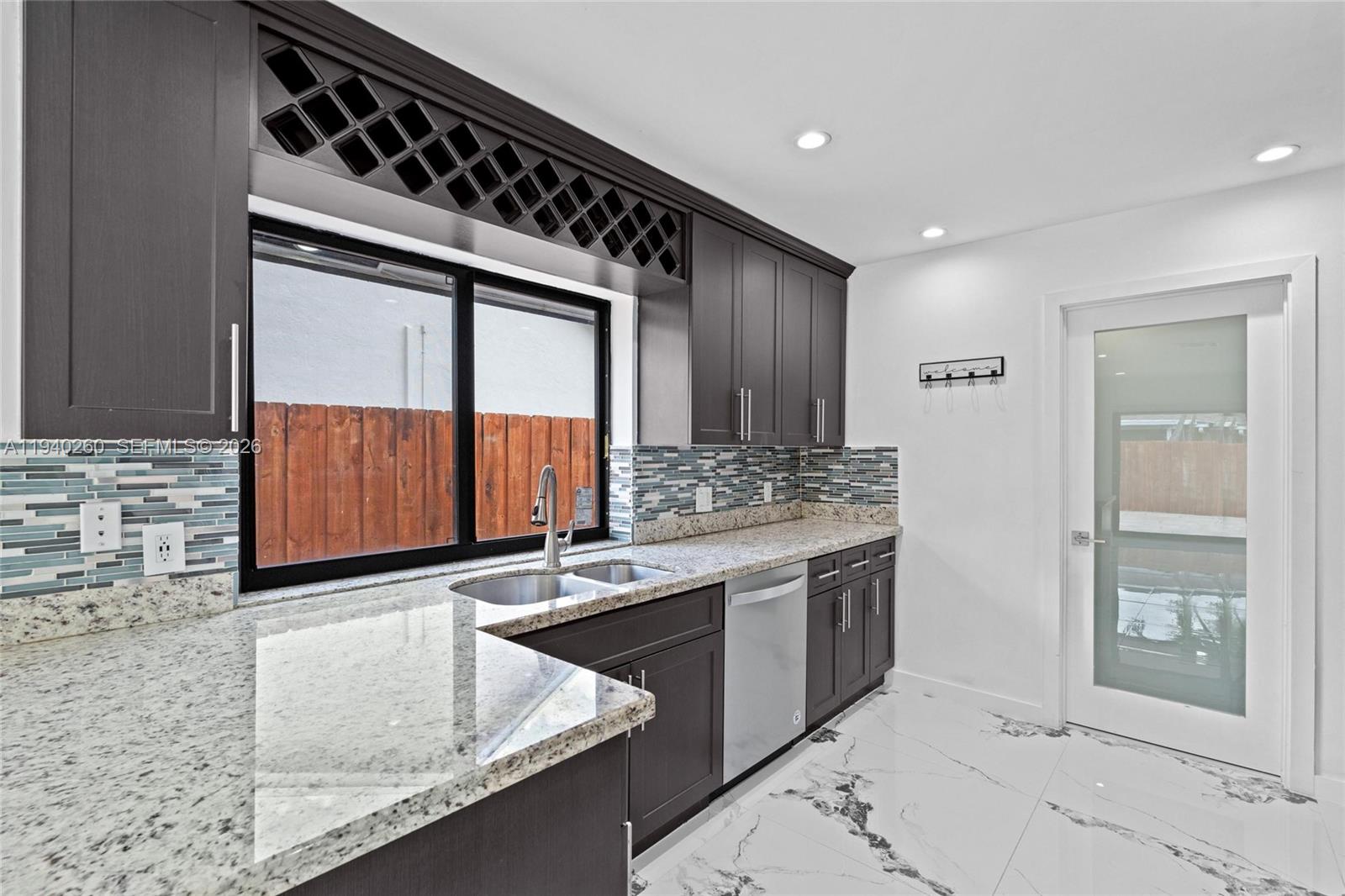 730 SW 95th Ter, Pembroke Pines FL 33025