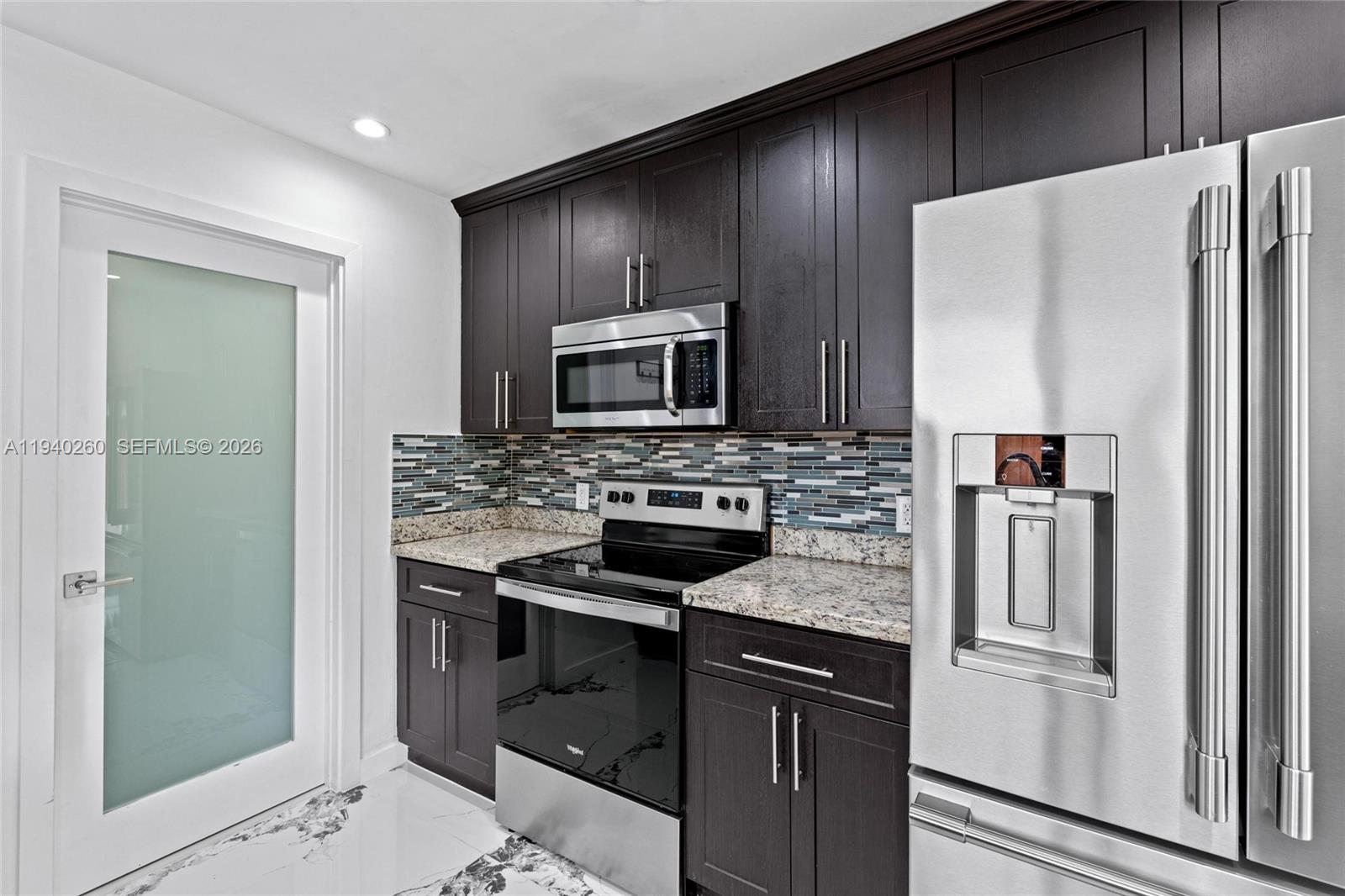 730 SW 95th Ter, Pembroke Pines FL 33025