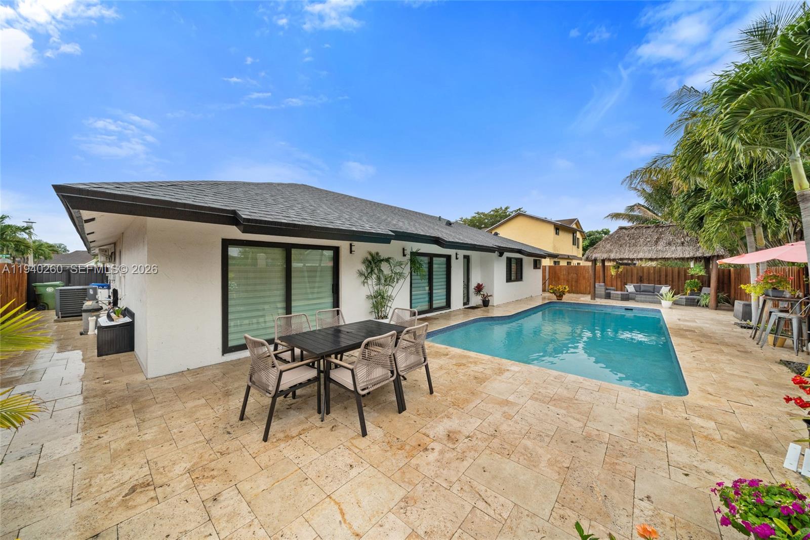 730 SW 95th Ter, Pembroke Pines FL 33025