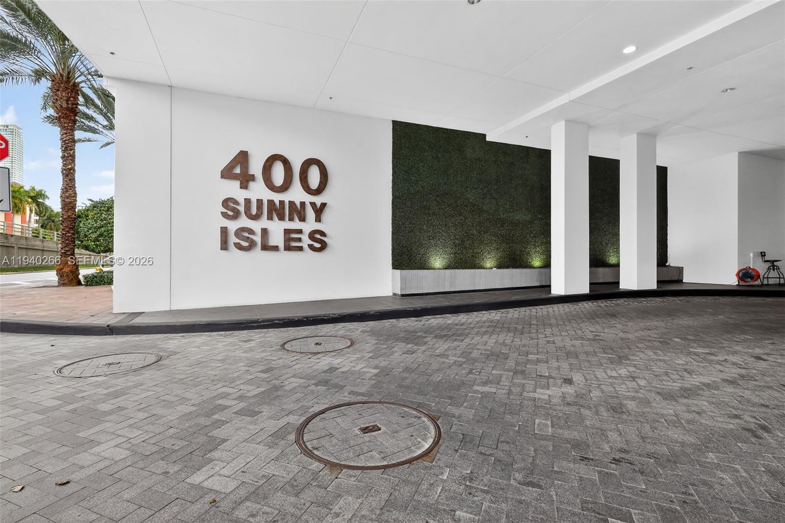 400 Sunny Isles Blvd #1207, Sunny Isles Beach FL 33160