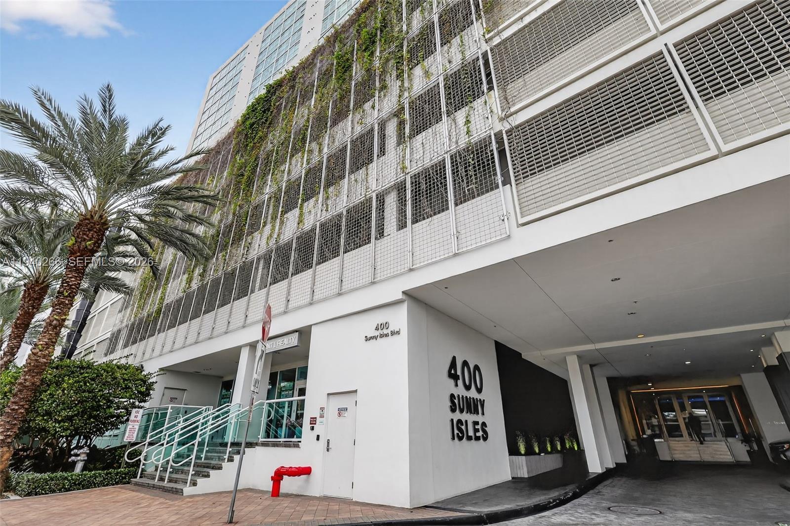 400 Sunny Isles Blvd #1207, Sunny Isles Beach FL 33160