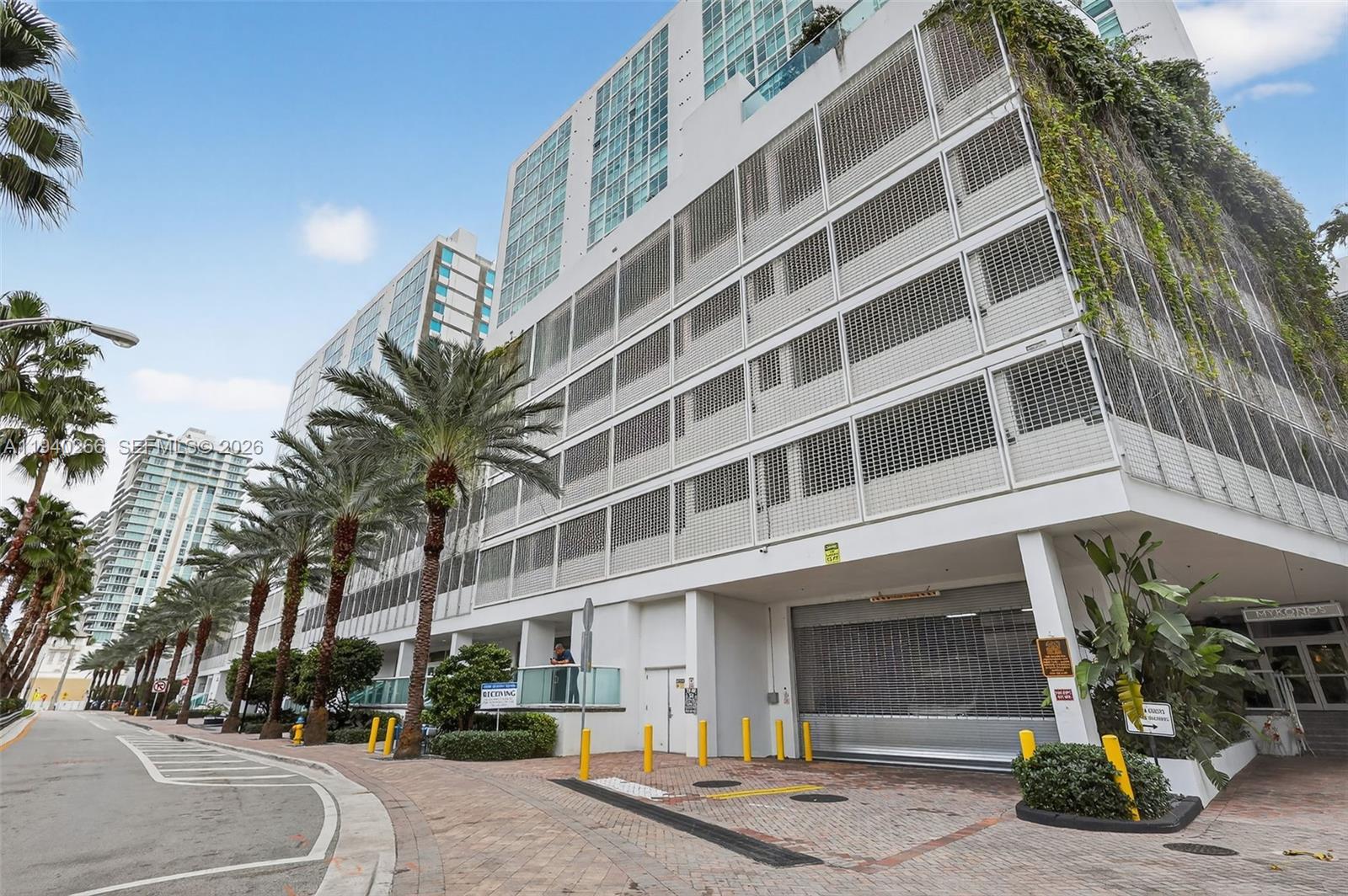 400 Sunny Isles Blvd #1207, Sunny Isles Beach FL 33160