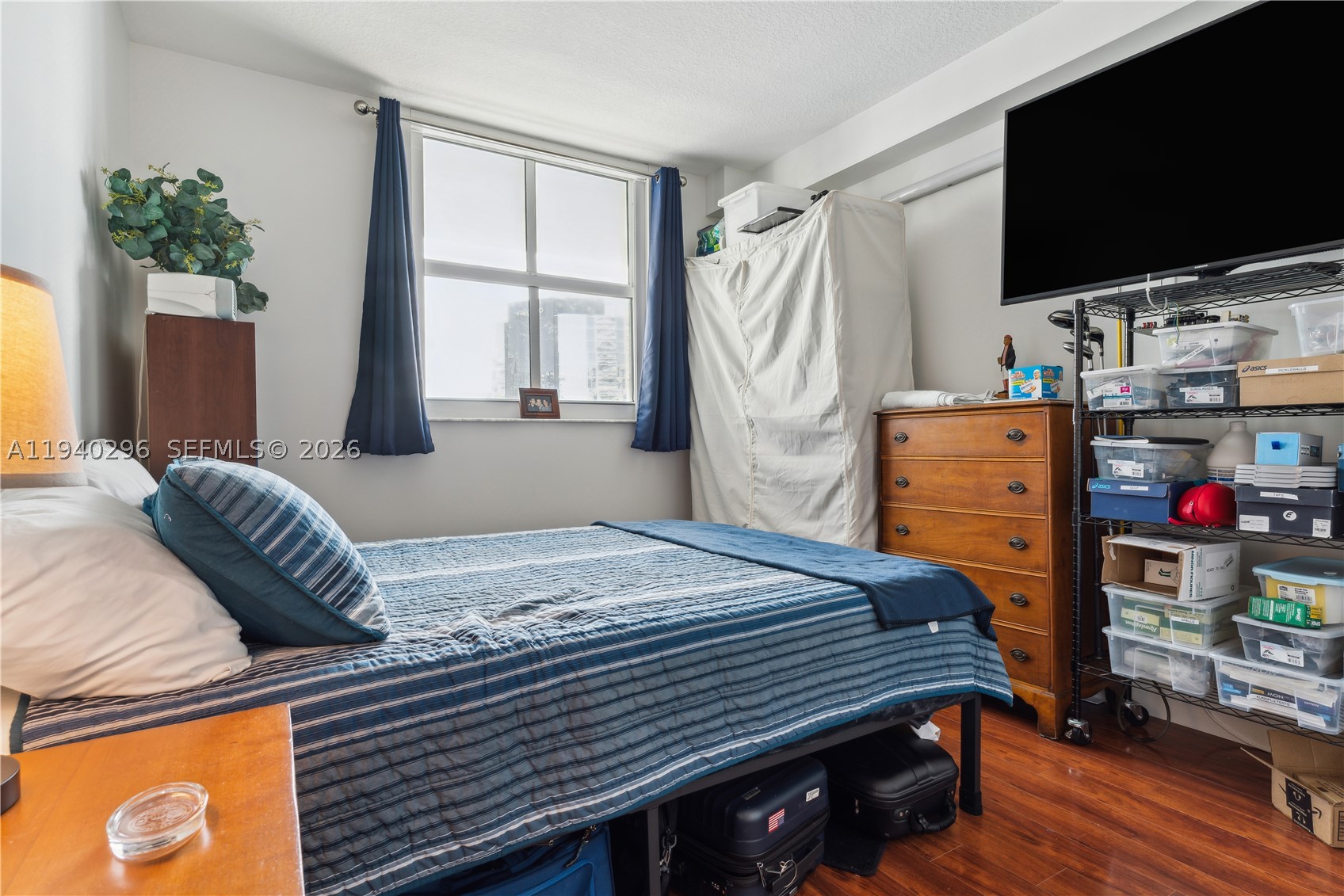 1250 S Miami Ave #2106, Miami FL 33130