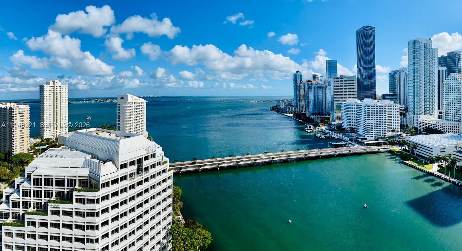 701 Brickell Key Blvd #LPH-01, Miami FL 33131
