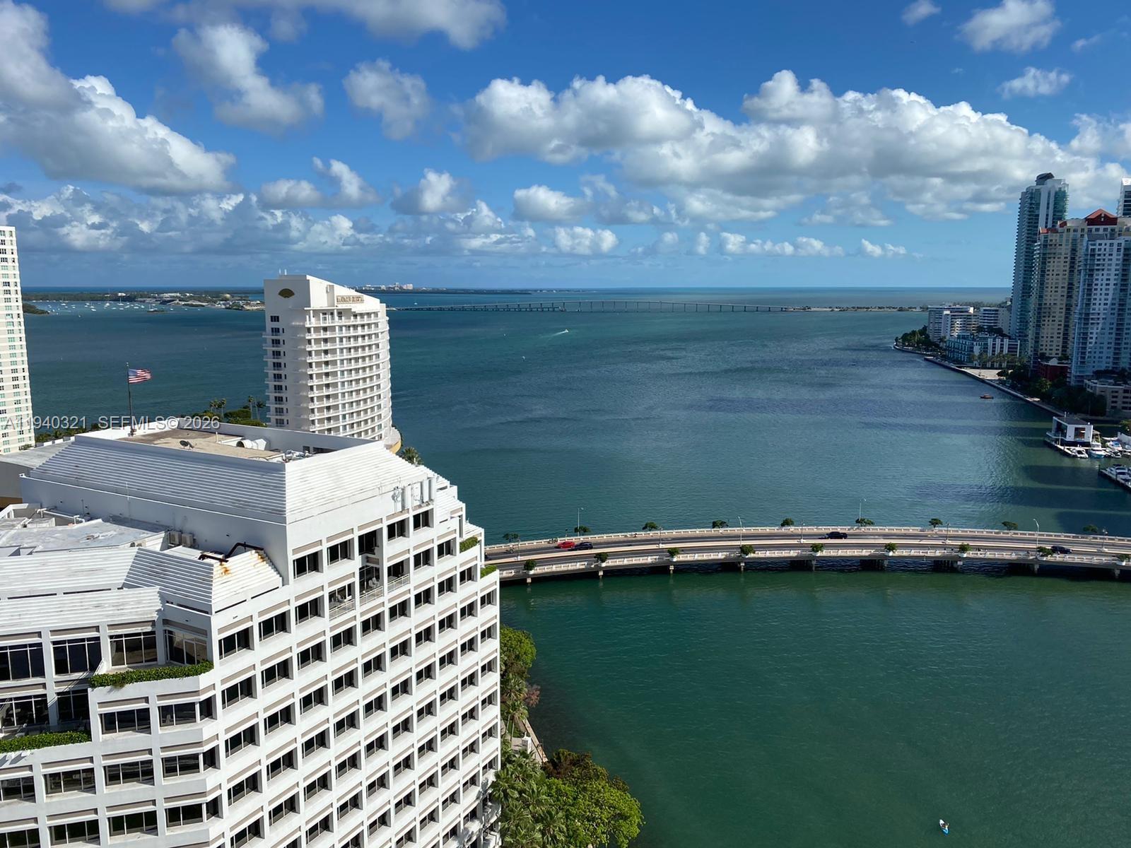 701 Brickell Key Blvd #LPH-01, Miami FL 33131