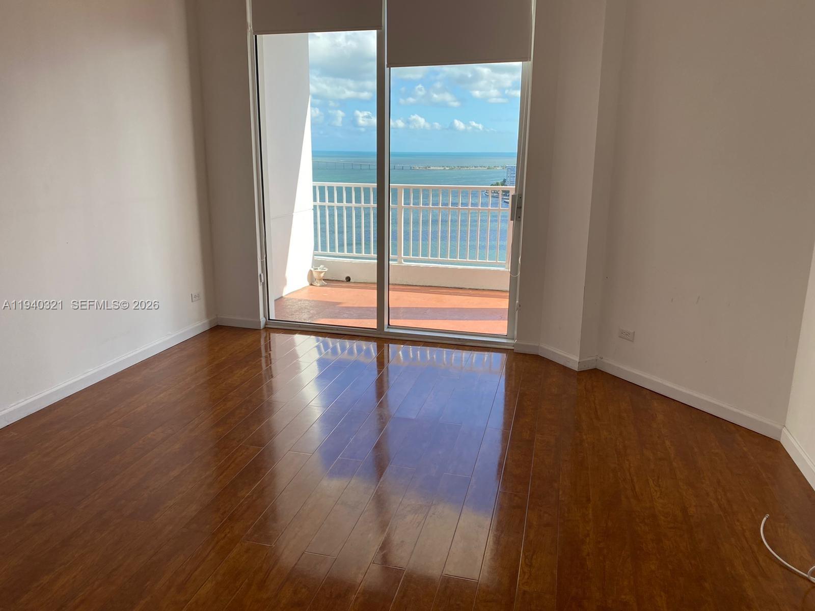 701 Brickell Key Blvd #LPH-01, Miami FL 33131