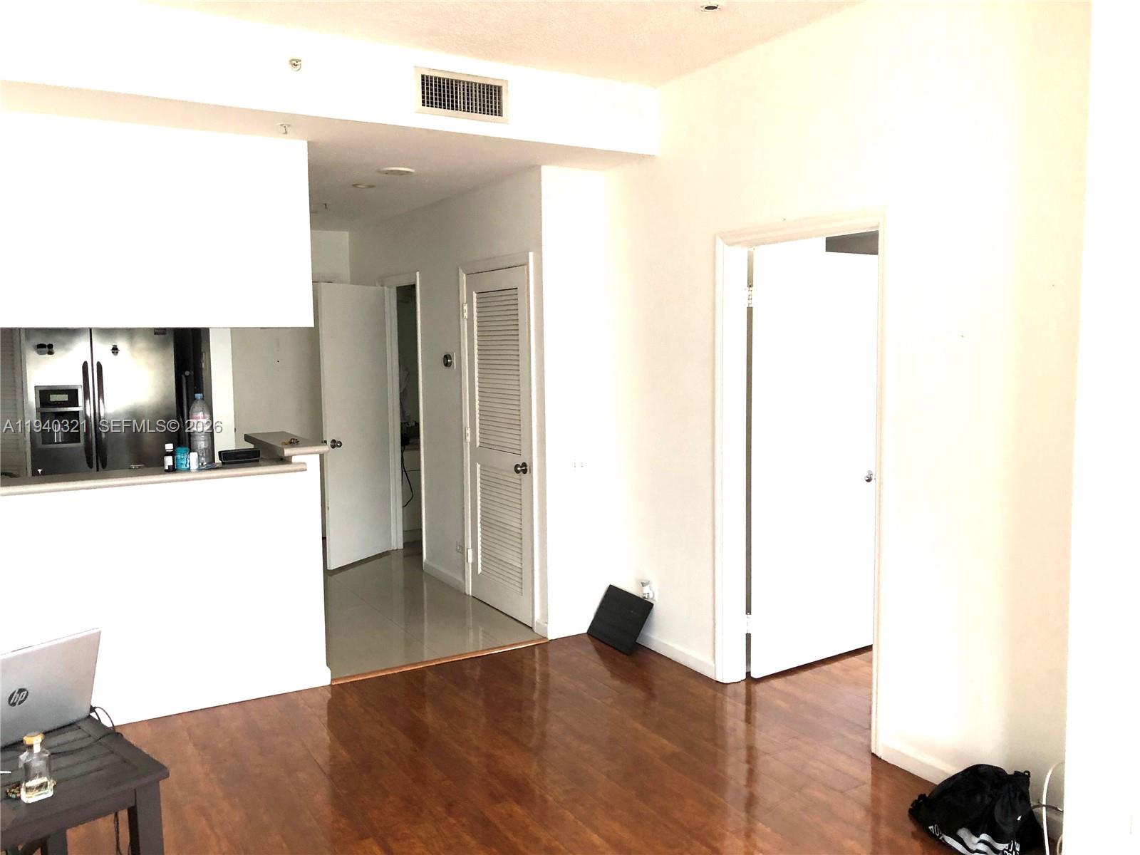 701 Brickell Key Blvd #LPH-01, Miami FL 33131