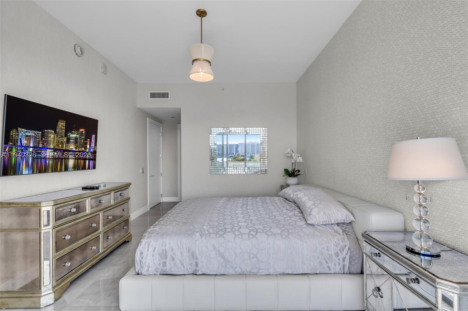 18501 Collins Ave #402, Sunny Isles Beach FL 33160