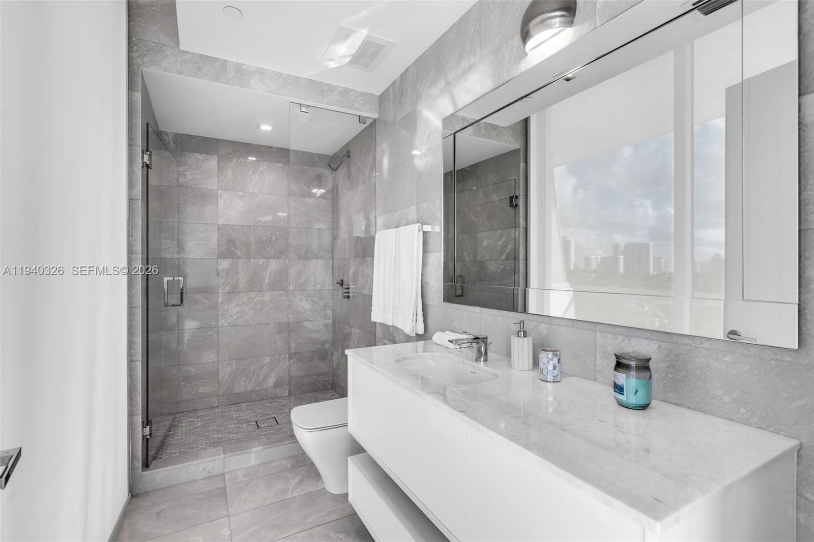 18501 Collins Ave #402, Sunny Isles Beach FL 33160
