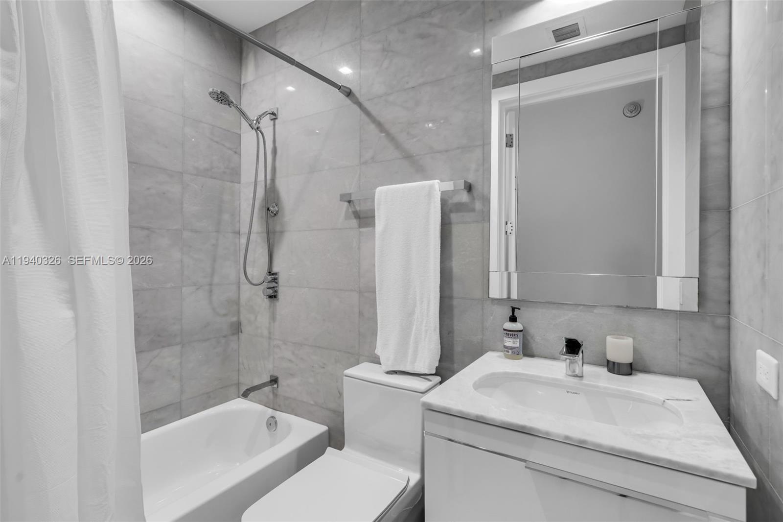 18501 Collins Ave #402, Sunny Isles Beach FL 33160