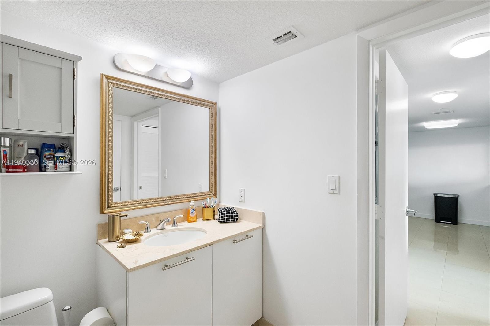 1800 N Bayshore Dr #2006, Miami FL 33132