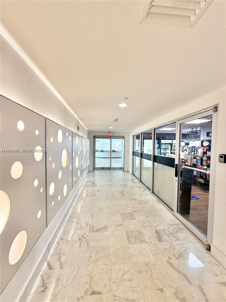 1000 West Ave #520, Miami Beach FL 33139