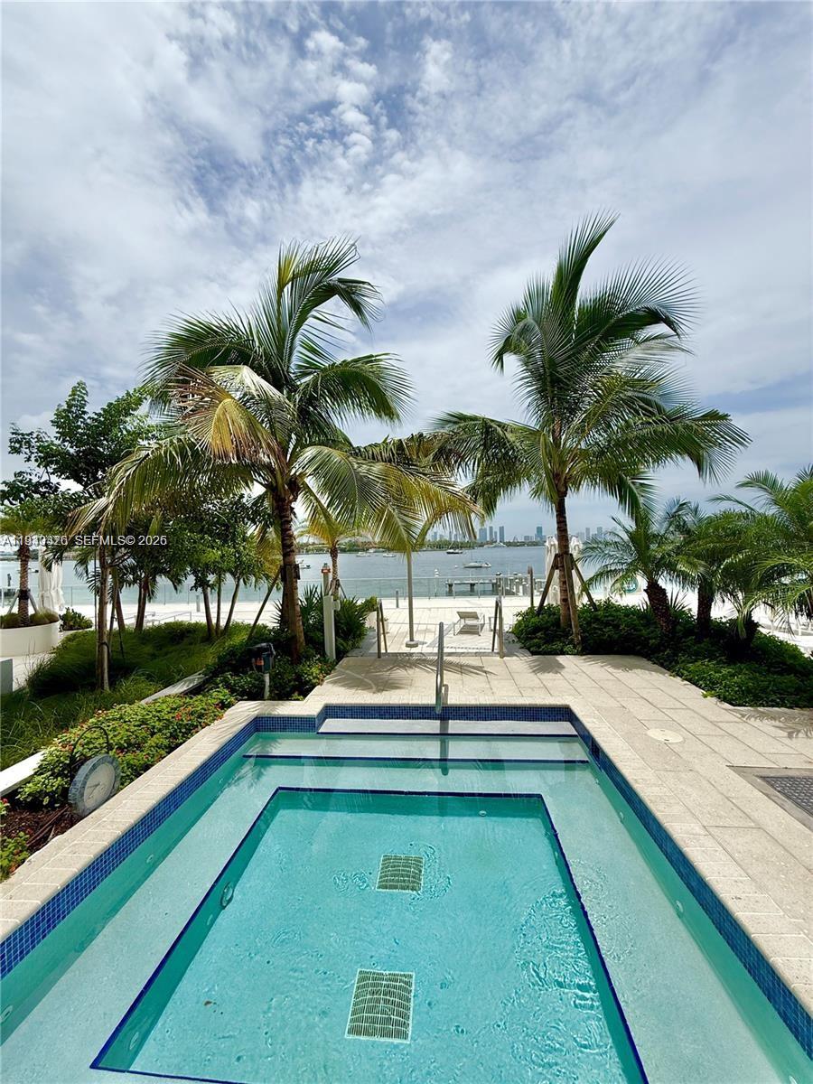 1000 West Ave #520, Miami Beach FL 33139