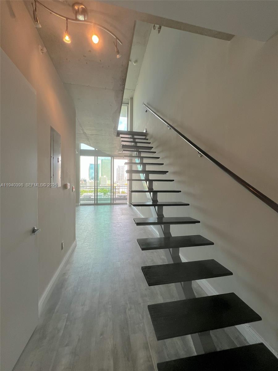 690 SW 1st Ct #1511, Miami FL 33130