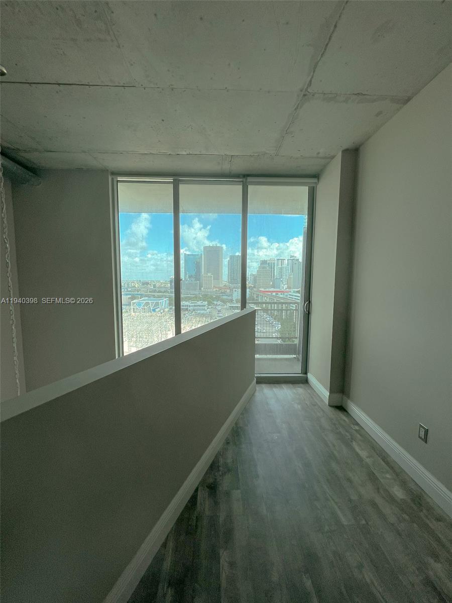 690 SW 1st Ct #1511, Miami FL 33130