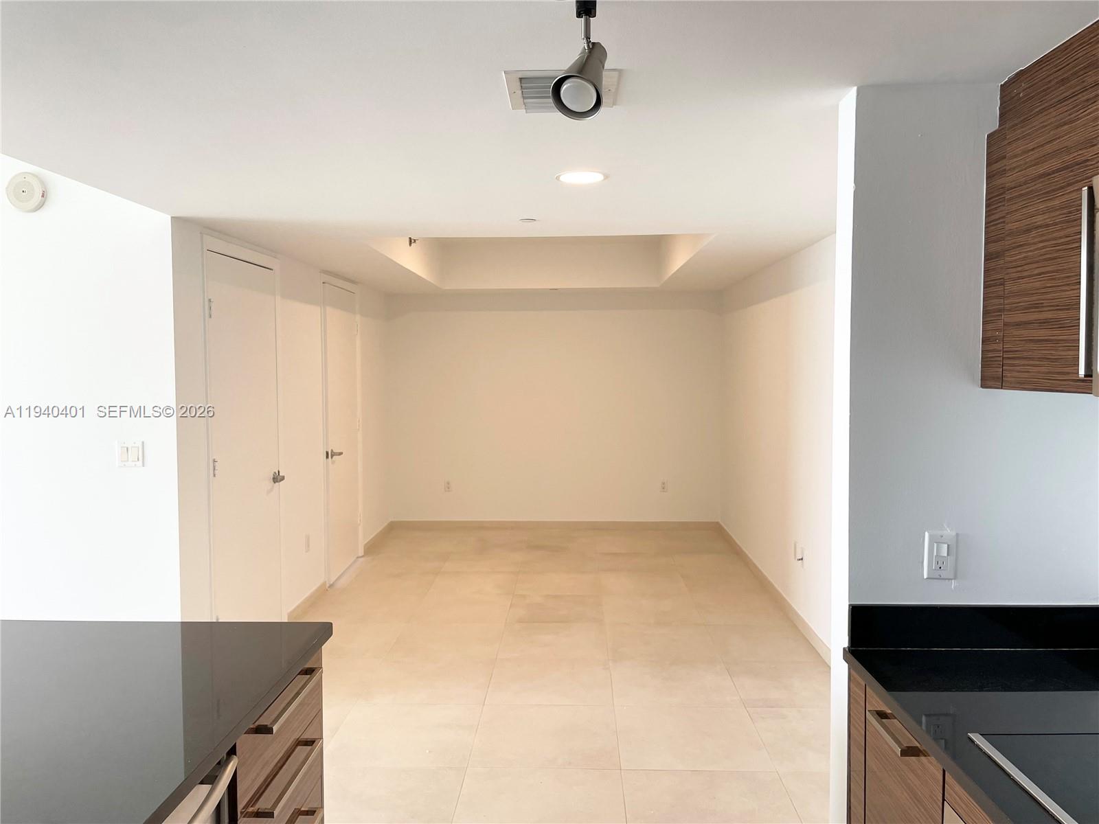 50 Biscayne Blvd #2008, Miami FL 33132