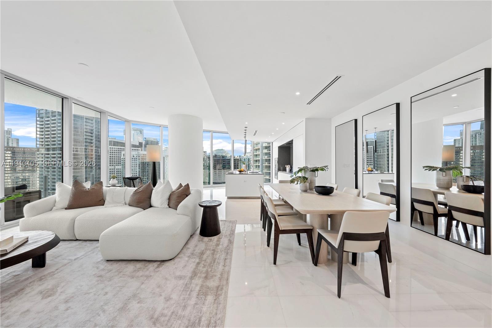 300 Biscayne Blvd Way #3407, Miami FL 33131