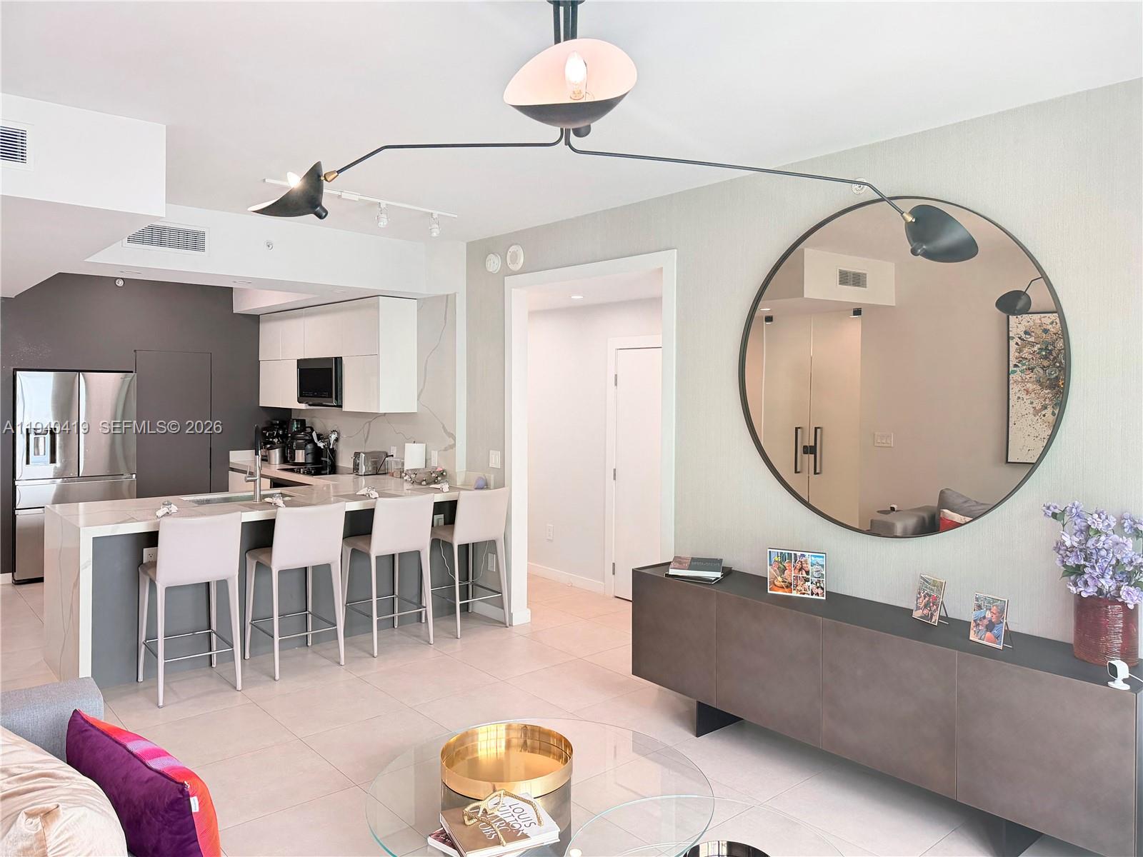 31 SE 5th St #3412, Miami FL 33131