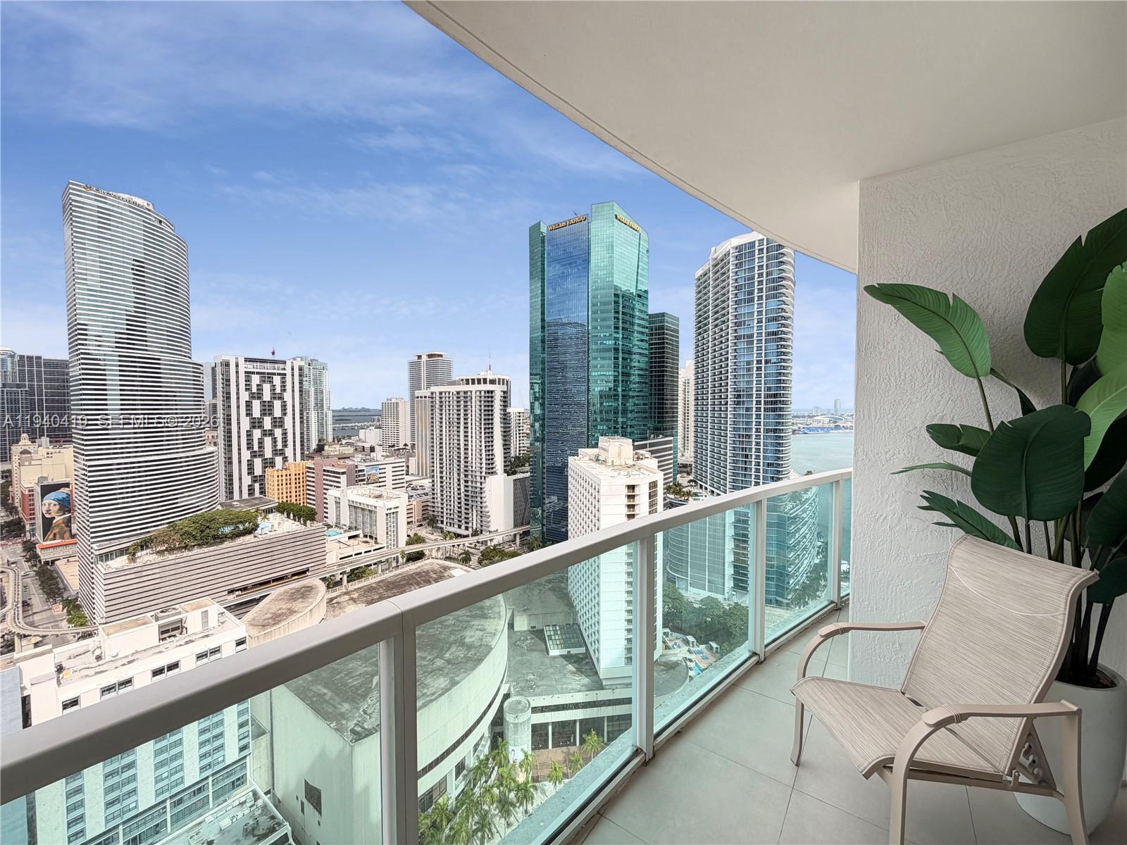 31 SE 5th St #3412, Miami FL 33131