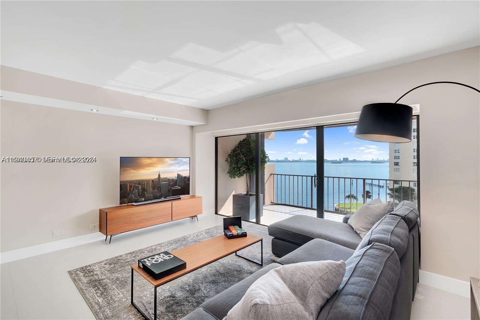 Miami FL 33181 - A11940457