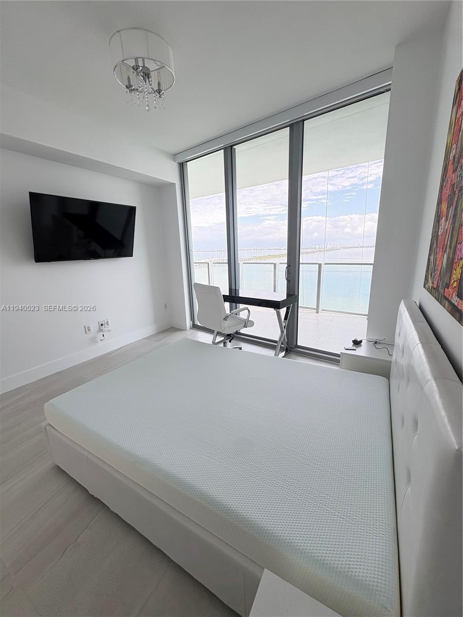 2900 NE 7th Ave #1905, Miami FL 33137